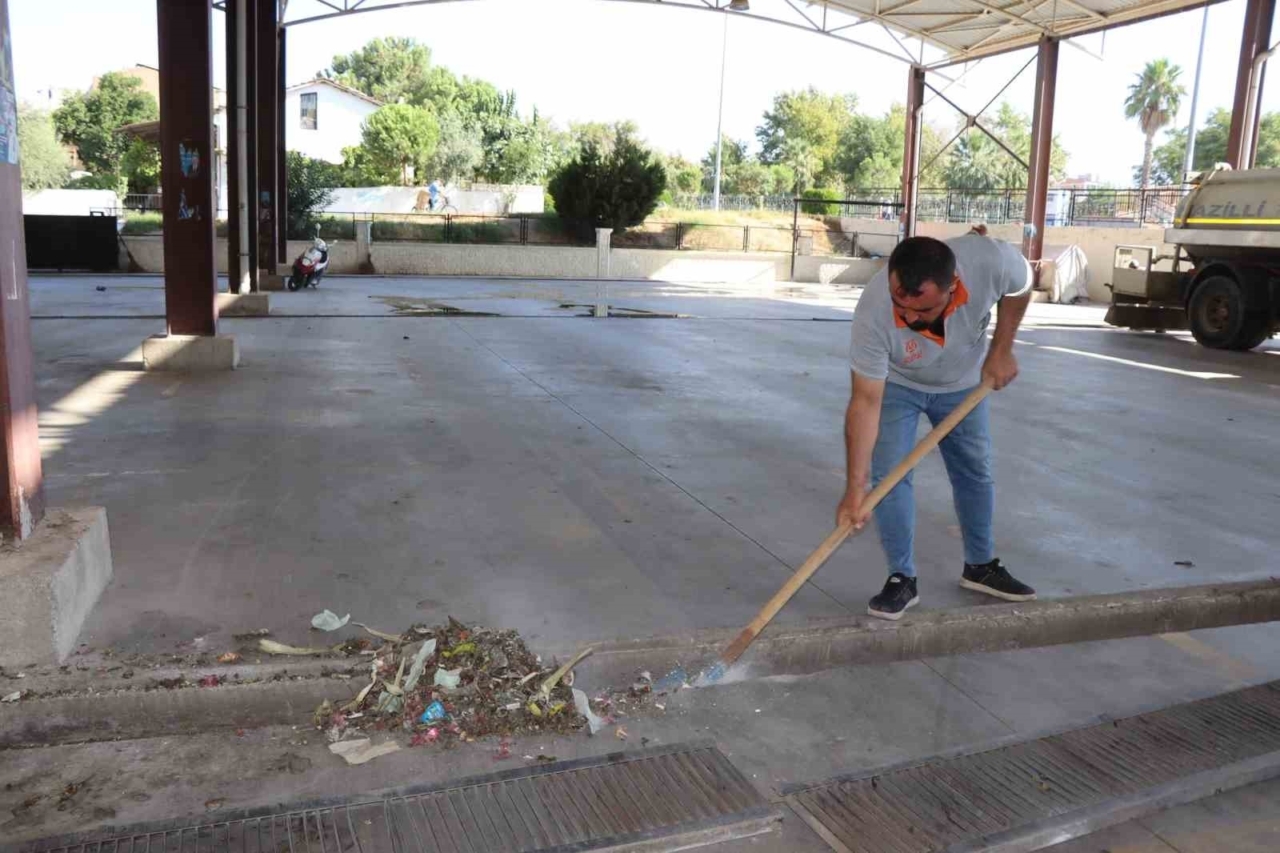 Nazilli’de pazar yerlerini kirletenlere ceza