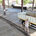 Nazilli’de pazar yerlerini kirletenlere ceza 3 Nazilli’de pazar yerlerini kirletenlere ceza