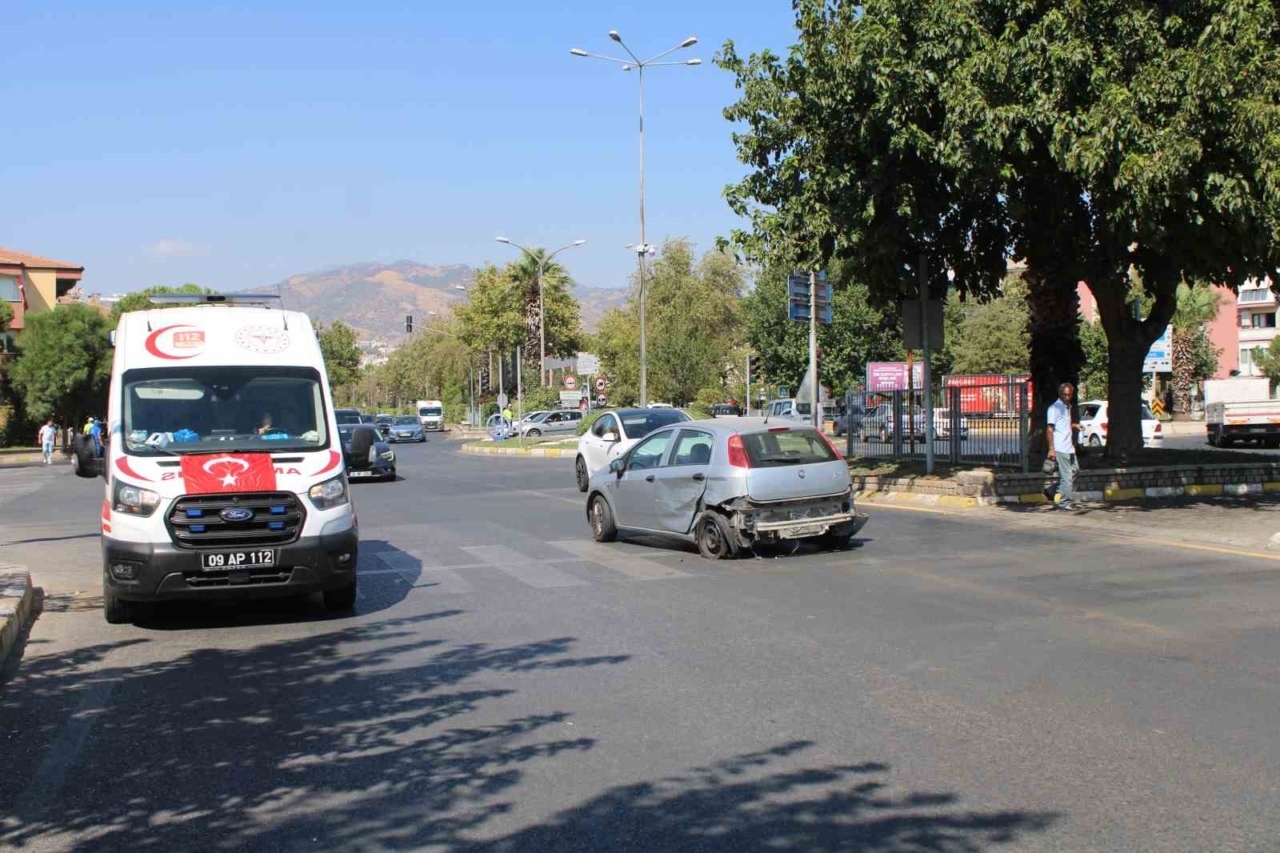 Aydın’da otomobil 50 metre sürüklendi: 1 yaralı