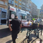 Efeler'de otomobille motosiklet çarpıştı: 1 yaralı 5 Otomobille motosiklet çarpıştı: 1 yaralı