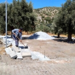 Söke Belediyesi’nden Atburgazı Mahallesi’ne park düzenleme çalışması 5 Söke Belediyesi’nden Atburgazı Mahallesi’ne park düzenleme çalışması