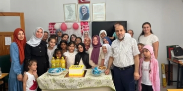 Söke’de Kur’an’a geçen öğrencilere belgeleri takdim edildi 45 Söke’de Kur’an’a geçen öğrencilere belgeleri takdim edildi