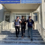 Söke'de yakalanmamak için her şeyi deneyen hırsız jandarmaya takıldı 1 Yakalanmamak için her şeyi deneyen hırsız jandarmaya takıldı