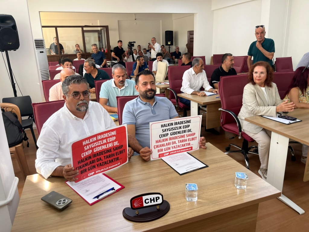 Efeler Belediyesinde protesto 6 WhatsApp Image 2025 09 02 at 16.35.50