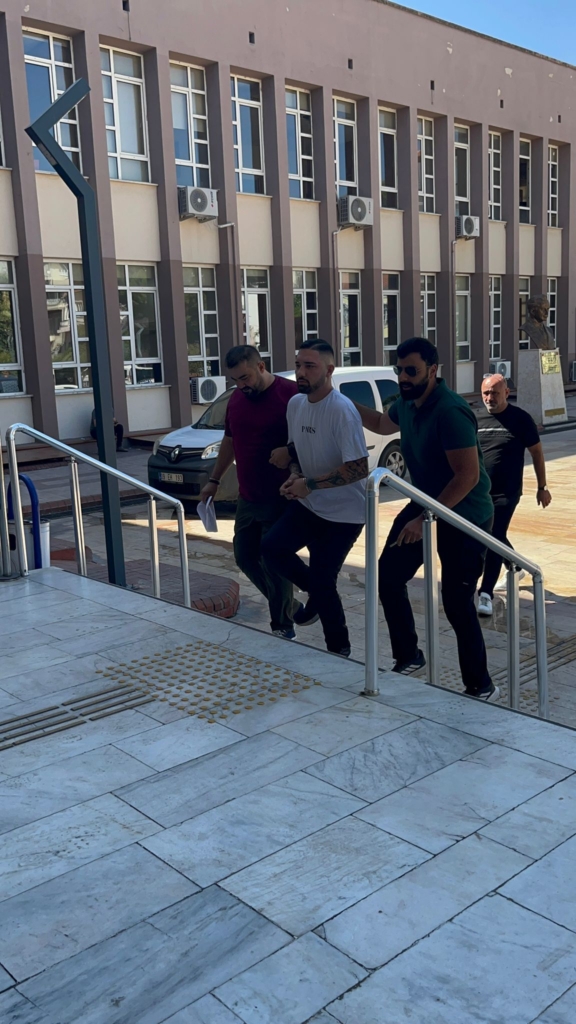 Aydın'da hakkında 17 farklı suç kaydı bulunan şahıs yakalandı 6 WhatsApp Image 2025 09 03 at 13.09.29 1 1