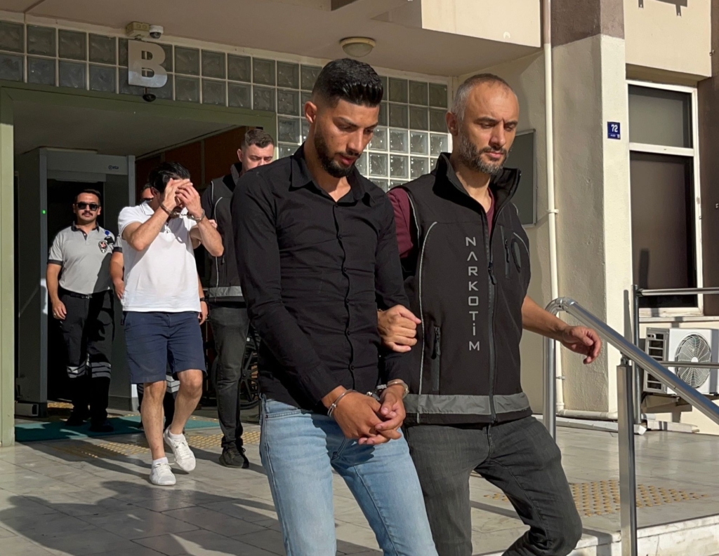Aydın'da uyuşturucu alışverişi yapan 2 kişi tutuklandı 5 WhatsApp Image 2025 09 03 at 17.40.10 1