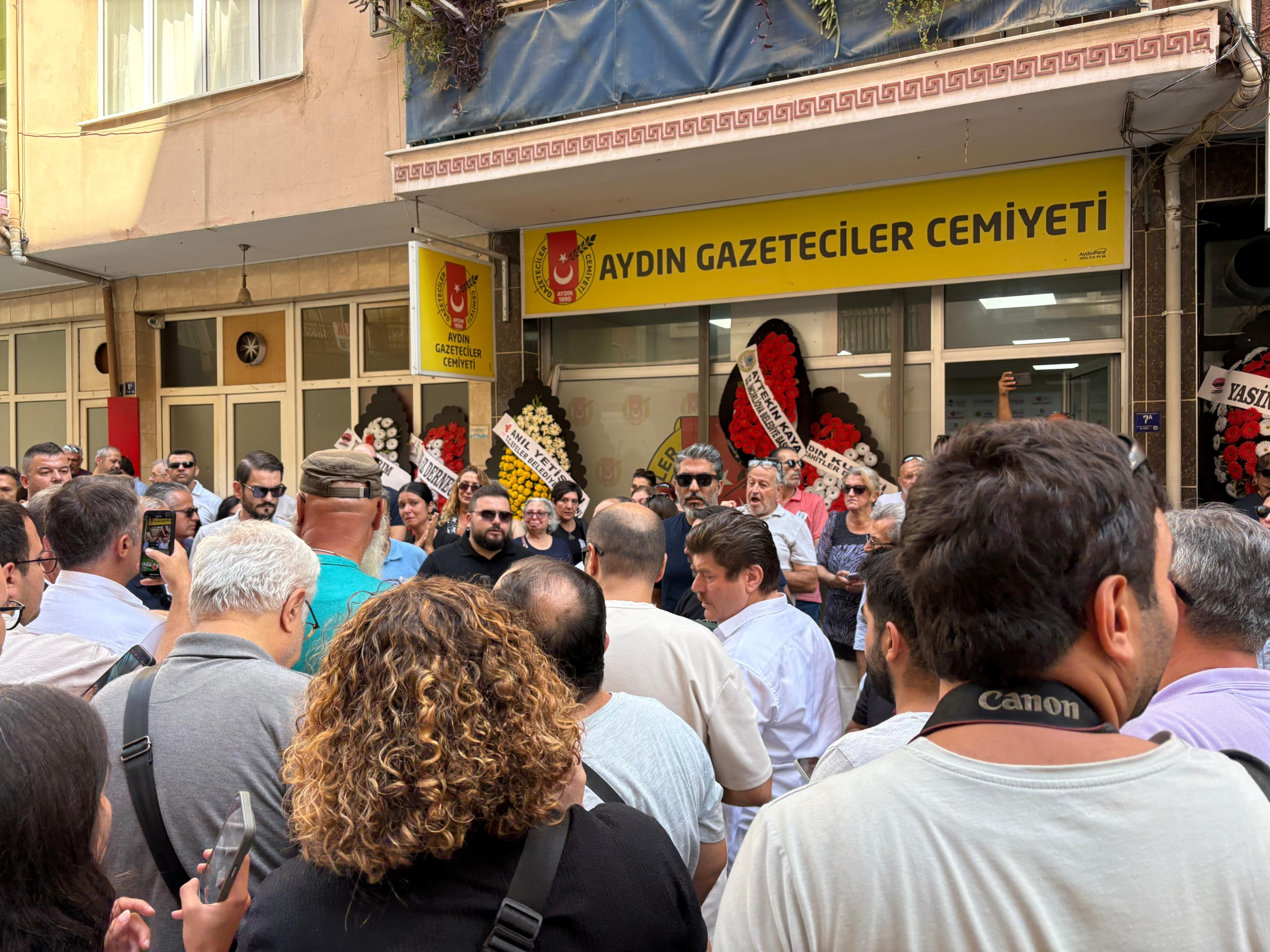 Gazeteci Fatma Yerli Yazıcı’nın İçin AGC Önünde Tören Düzenlendi