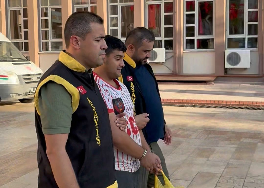 “Abilerine selam söyle” diyerek cezaevine yolladı