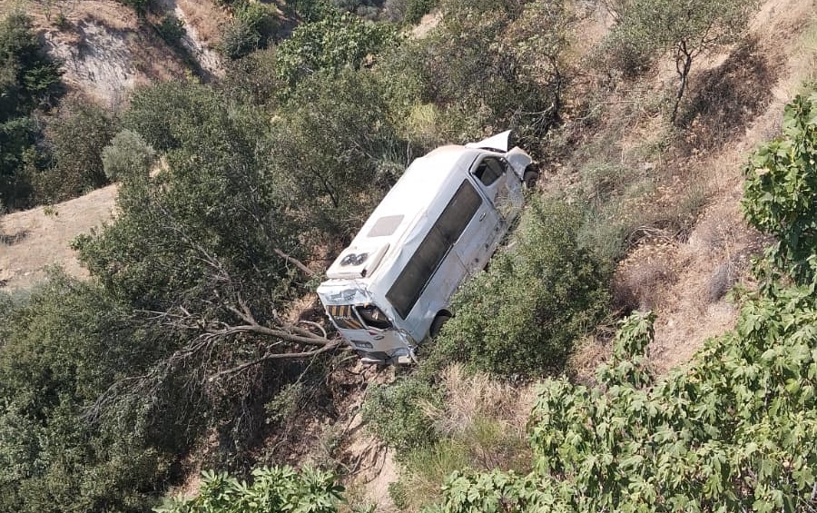 Aydın’da Servis Aracının Freni Patladı