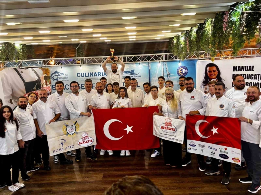 adulu akademisyen gastronomi festivalinde juri uyesi oldu efc84074a39e