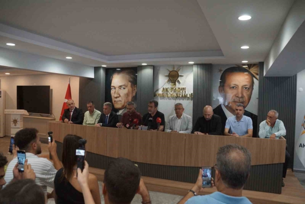 ak parti aydin il baskani erdem buyuksehir meclisi hizmet platformudur protesto alani degildir b3219f84562b