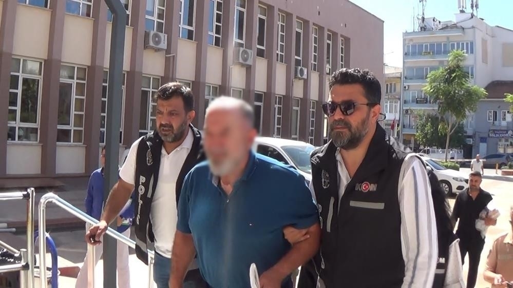 Aydın Tabip Odası’nın eski başkanı Prof. Dr. O.N.A. görevinden uzaklaştırıldı