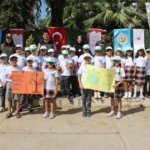 Aydın’da ilk ders zili çaldı, 200 bin öğrenci ders başı yaptı 7 Aydın’da ilk ders zili çaldı, 200 bin öğrenci ders başı yaptı