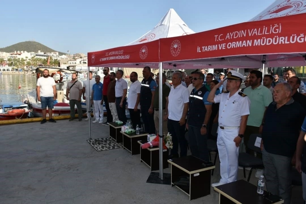 Aydınlı balıkçılar ‘Vira Bismillah’ diyerek denize açıldı 9 aydinli balikcilar vira bismillah diyerek denize acildi de0e4fd0b529