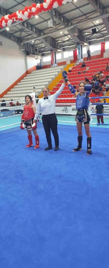 aydinli muaythaiciler turkiye sampiyonasindan madalyalarla dondu 411d1810dec7