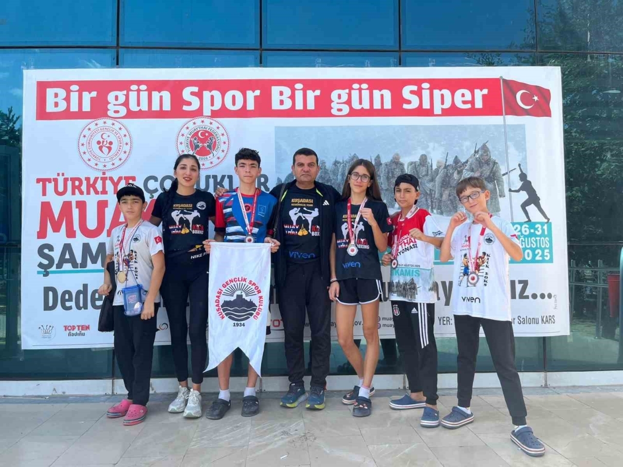 aydinli muaythaiciler turkiye sampiyonasindan madalyalarla dondu f82d38c700a6