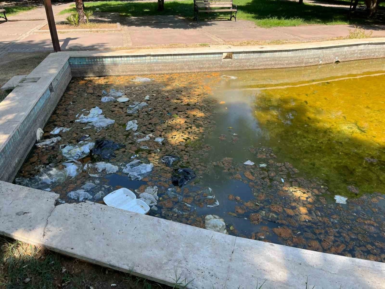 Aydın’da Nevzat Biçer Parkı bakımsızlıktan kullanılmaz hale geldi