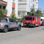 Efeler'de Çıkan Yangın Büyümeden Söndürüldü 10 Şalterleri kapattı, yangının önüne geçti