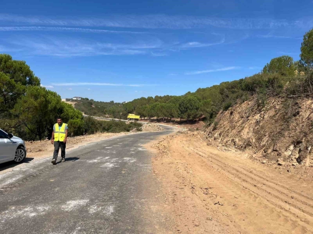 yenipazarda yol genisletme calismalari suruyor acc19e10b93b
