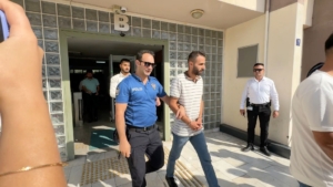 Aydın'da adliye önünde meydan okuyan 3 kişi tutuklandı 3 WhatsApp Image 2025 10 02 at 15.15.21 1