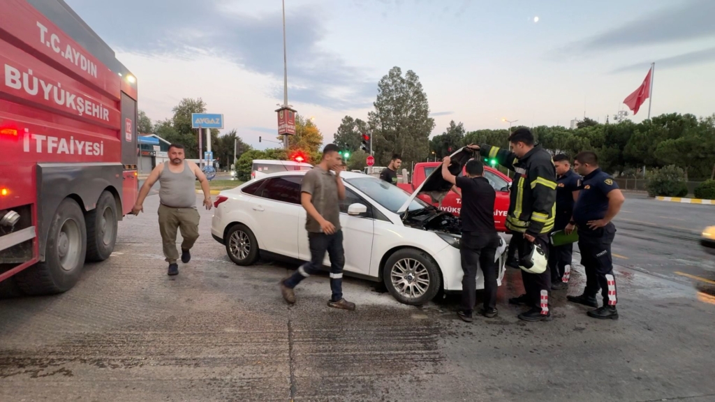 Aydın’da otomobil test sürüşünde alev aldı: “Çok zor aldık” 2 WhatsApp Image 2025 10 02 at 19.37.46