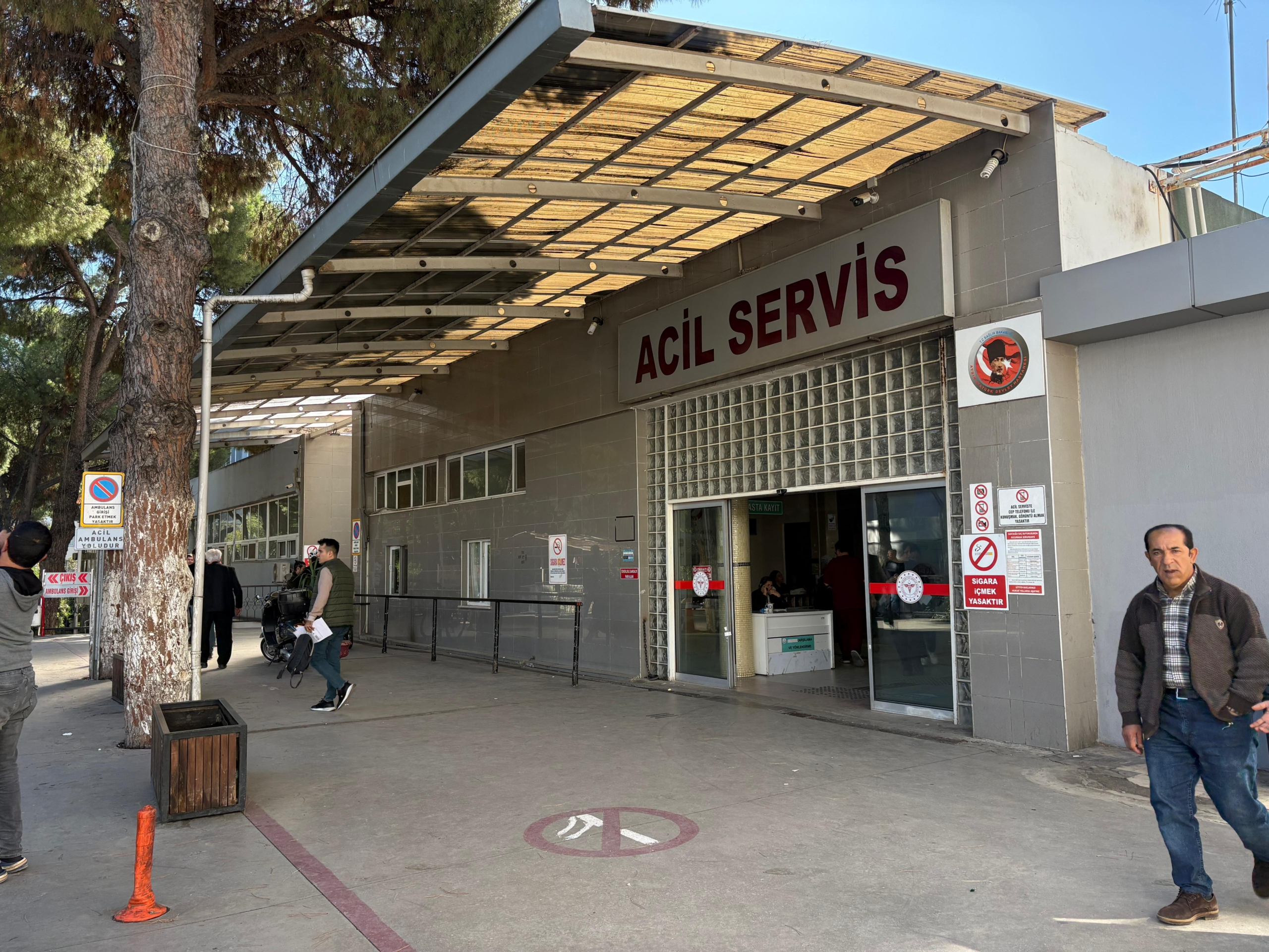 Özel okul katininde yangın: 3 kişi zehirlendi