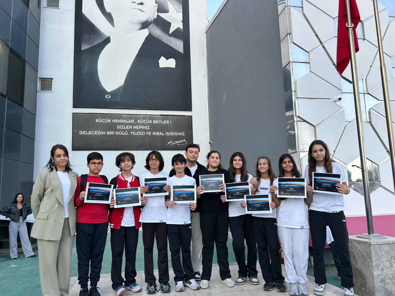 Lider Okulları NASA Space Apps Challenge’dan Başarıyla Döndü