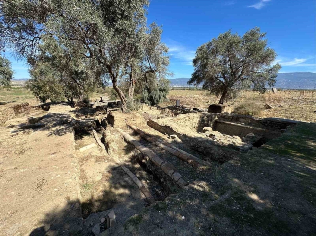 Çine'de antik kentte jandarma devriyesi 2 antik kentte jandarma devriyesi 3421b75acefd