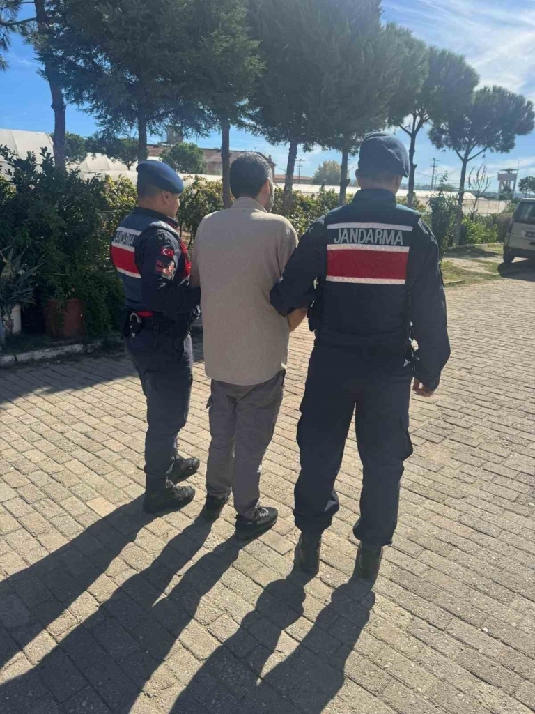 aydinda 10 yil hapis cezasi ile aranan kisi yakalandi e61df24f54a9