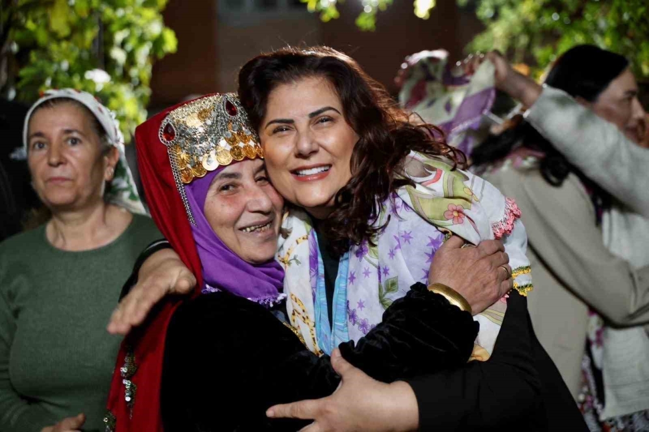Özlem Çerçioğlu: “Aydın’ı birlikte büyütüyor, birlikte güzelleştiriyoruz”