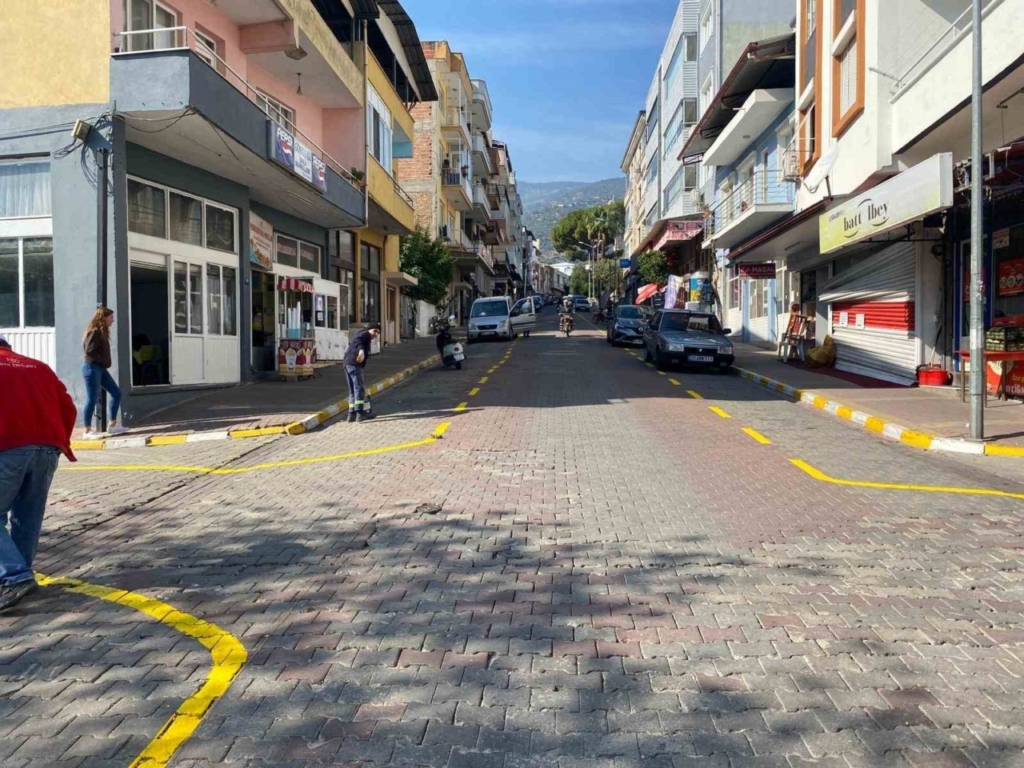 bozdogandaki semt pazarinda duzenleme yapildi 57cebe7ed7be