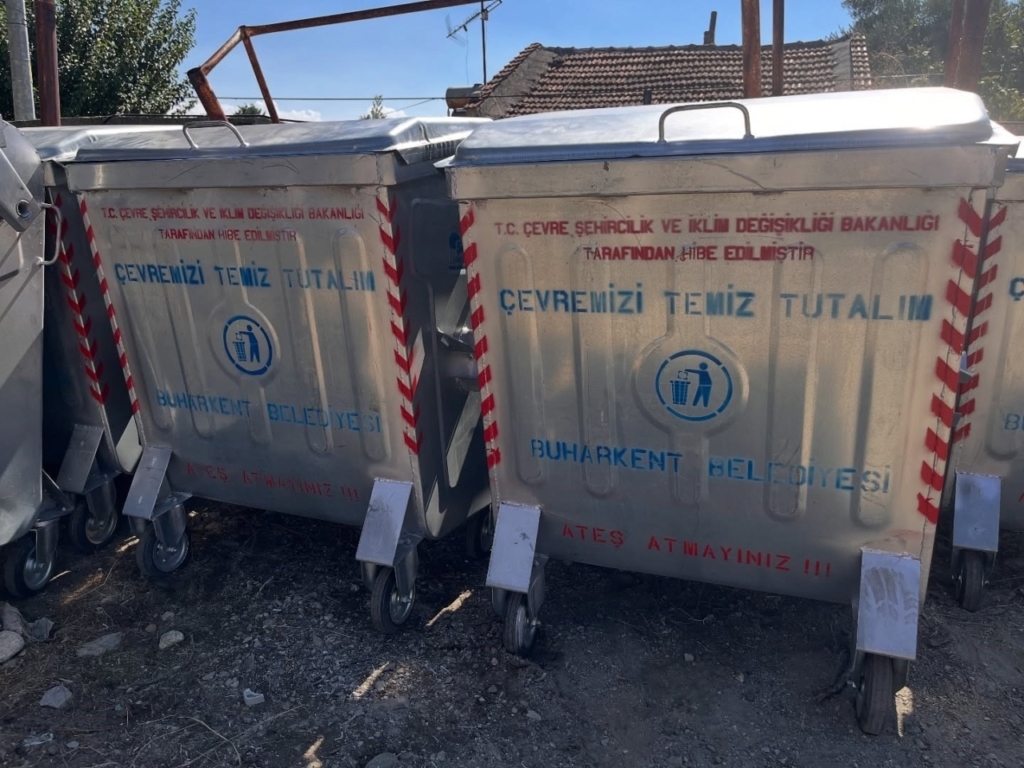 buharkent belediyesine 130 yeni cop konteyneri 9f323f038f16