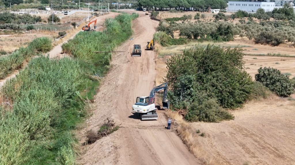 BAŞKAN ÇERÇİOĞLU’NDAN İNCİRLİOVA İLE EFELER’İ BİRBİRİNE BAĞLAYACAK DEV YATIRIM 4 foto 8