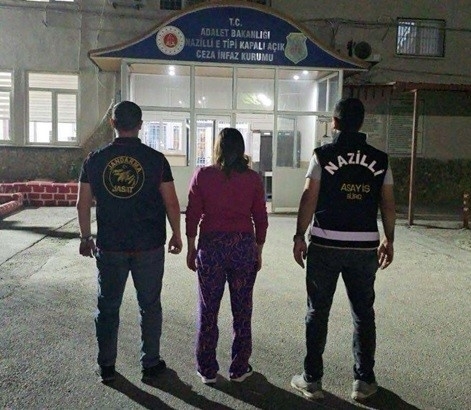 nazillide 23 yil hapis cezasi ile aranan sahis yakalandi 817d06a6a234