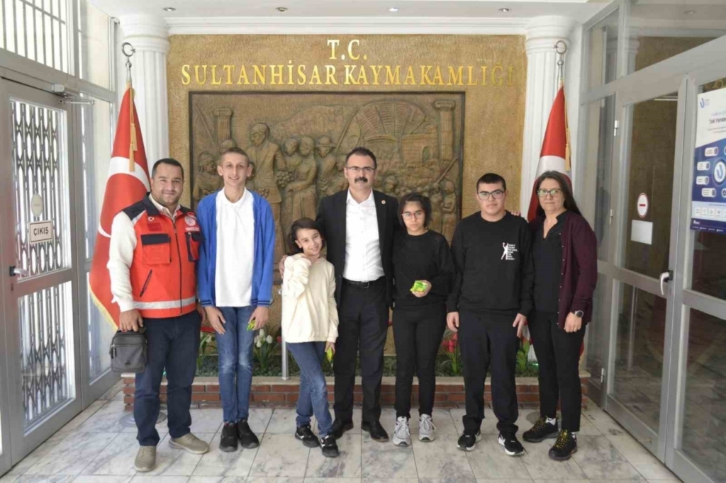 sultanhisar kaymakami ates ozel cocuklari makaminda agirladi eb8c97978923
