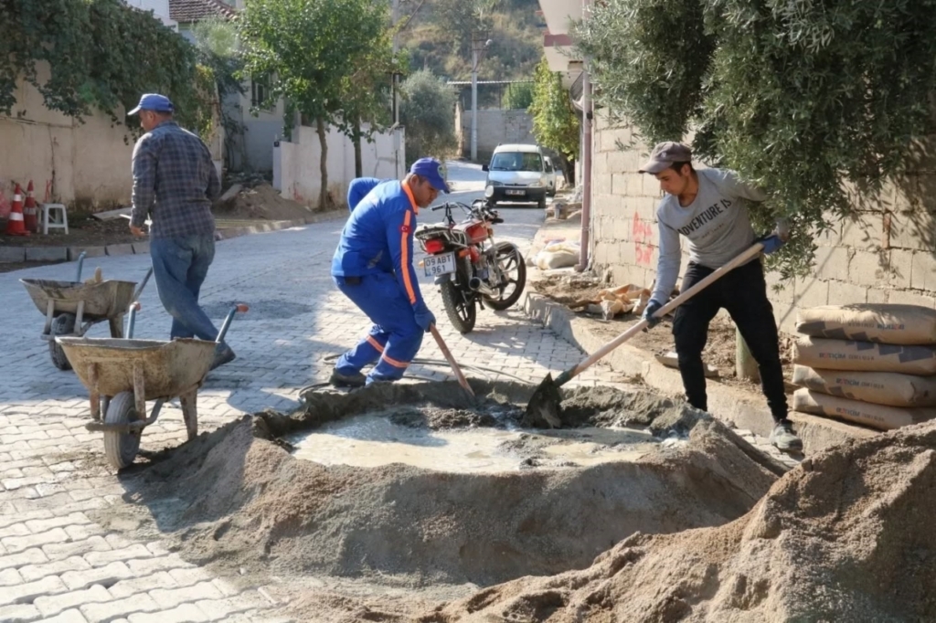 yenipazarda belediye ekiplerinden hummali calisma 7c026d04bc58