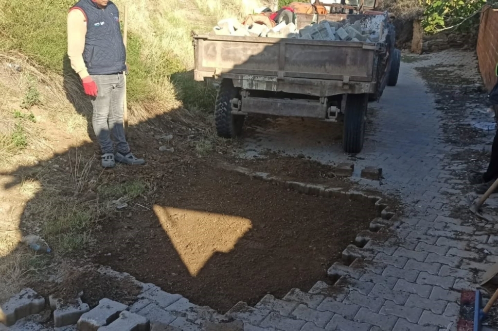 yenipazarda es zamanli calismalar suruyor be446ba8ecd3