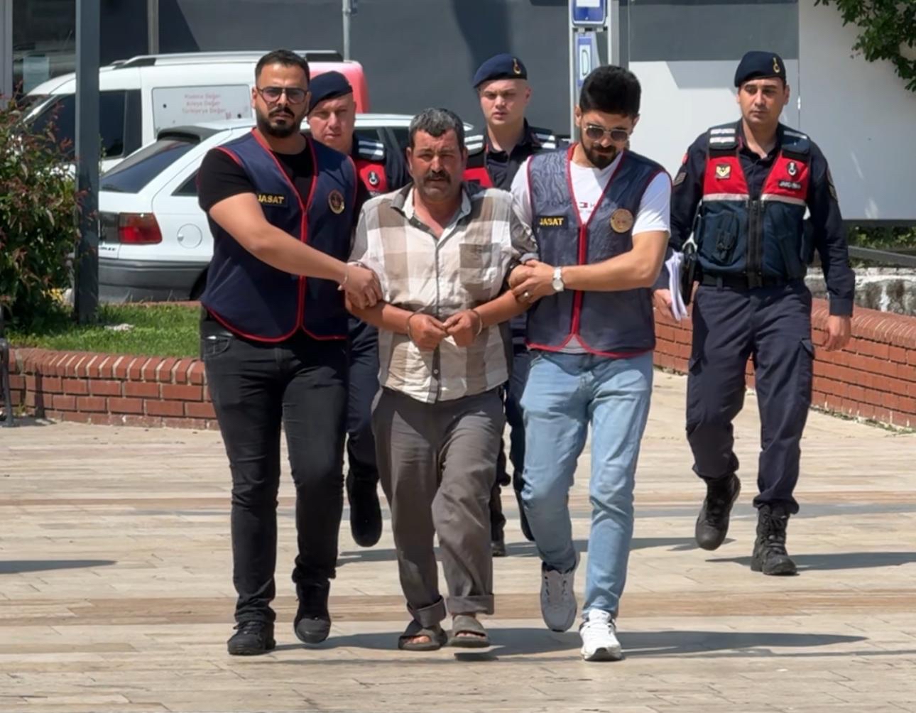Aydın’da cinayet duruşması görüldü: “Fayansa ayağım takıldı, silah patladı, göğsünden vuruldu”