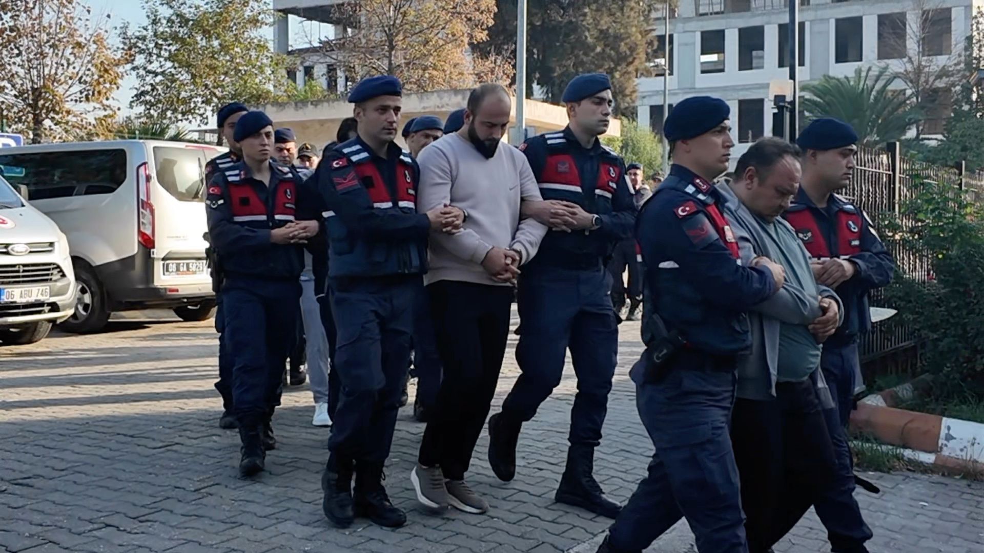 Nazilli’de 12 tutuklama