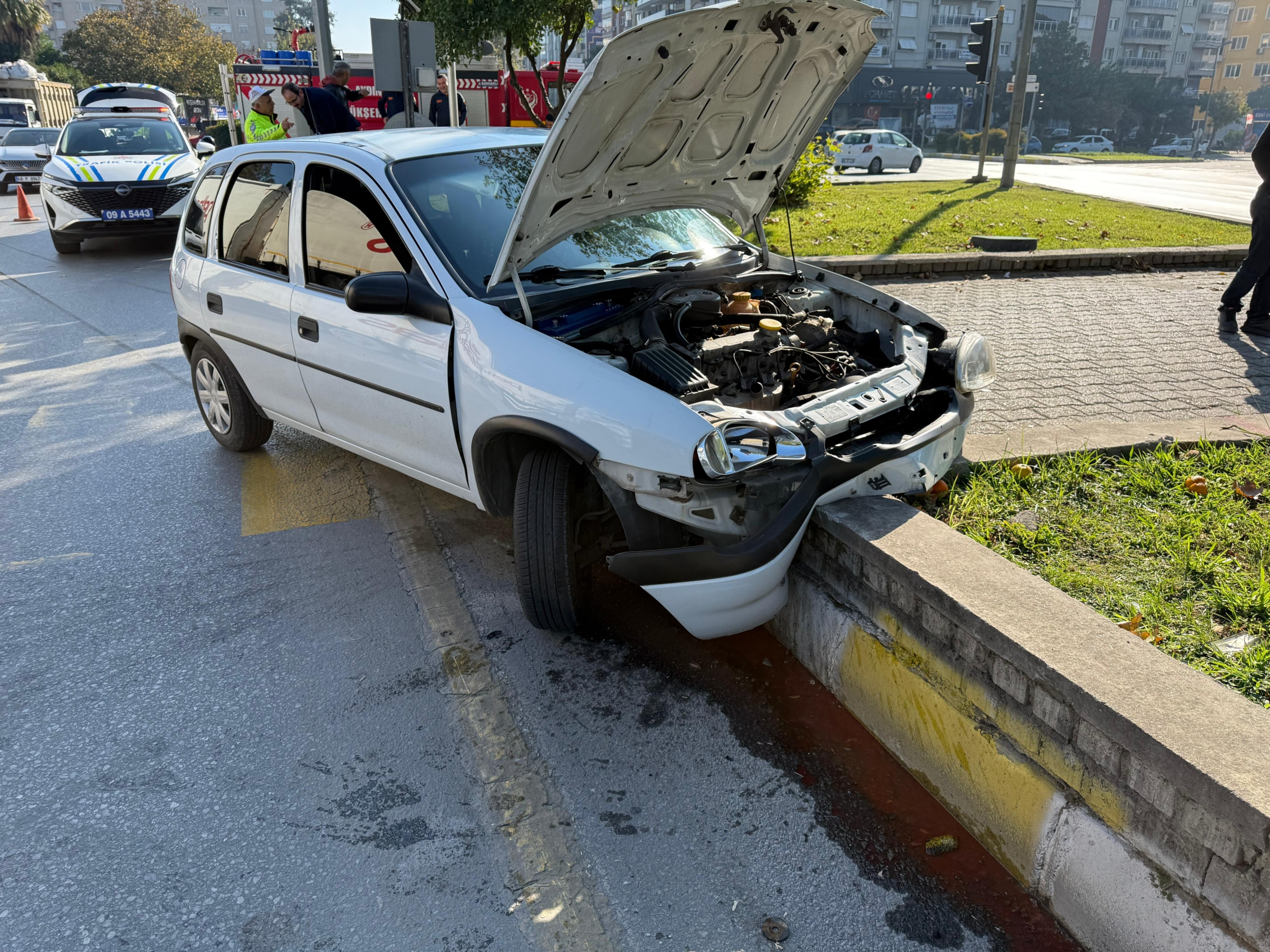 Aydın’da trafik kazası! 2 kardeş yaralandı