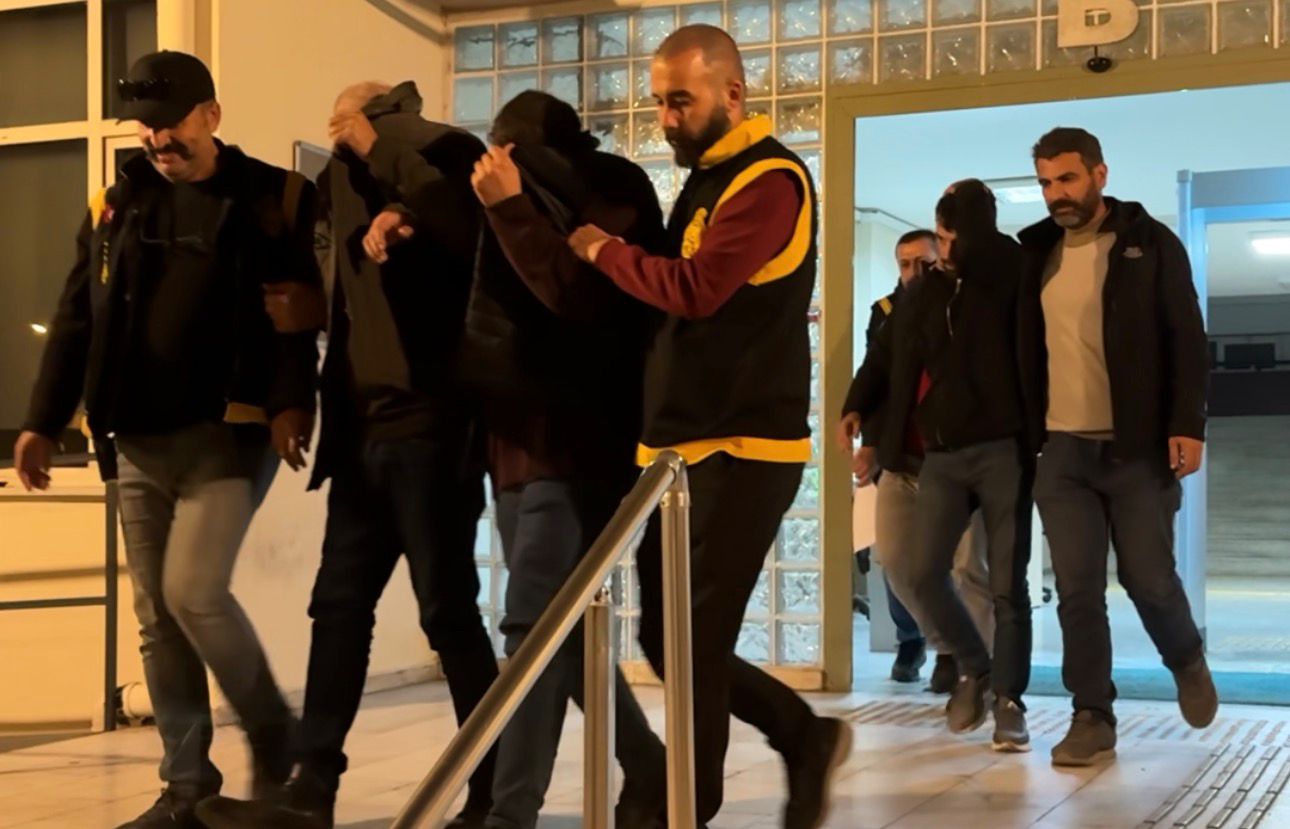 Umurlu OSB’de sahte nakliye şirketi dolandırıcılığı: 4 kişi tutuklandı