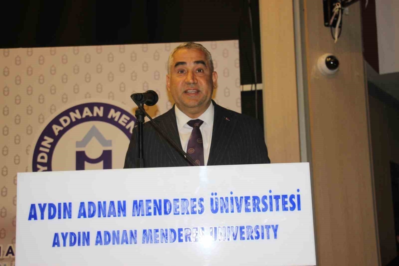 adu rektoru kent 2000 yili oncesinde insa edilen yapilarda oturanlari uyardi dd501cf85690