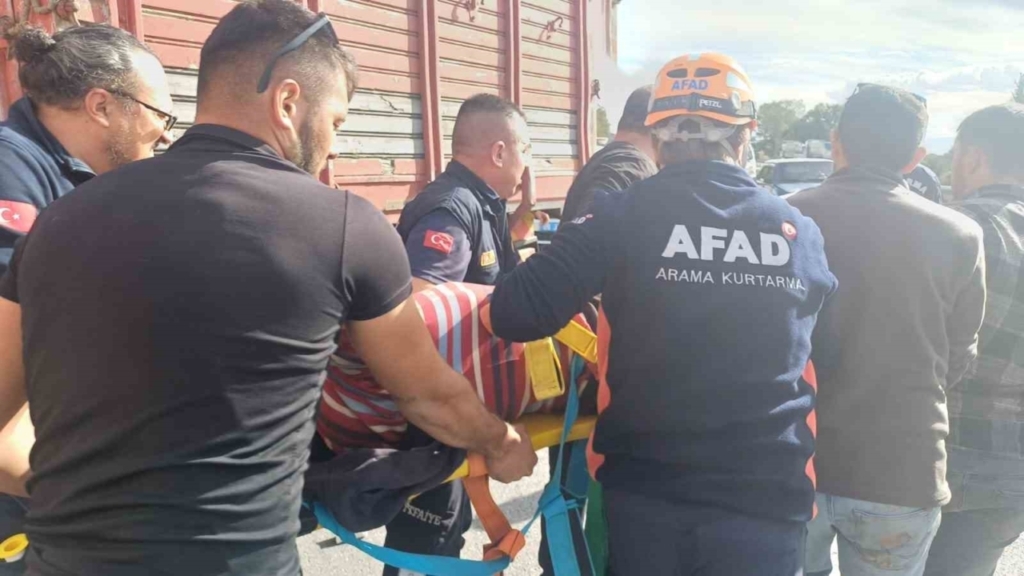 aydinda trafik kazasi 1 yarali 1c8f13e7843a