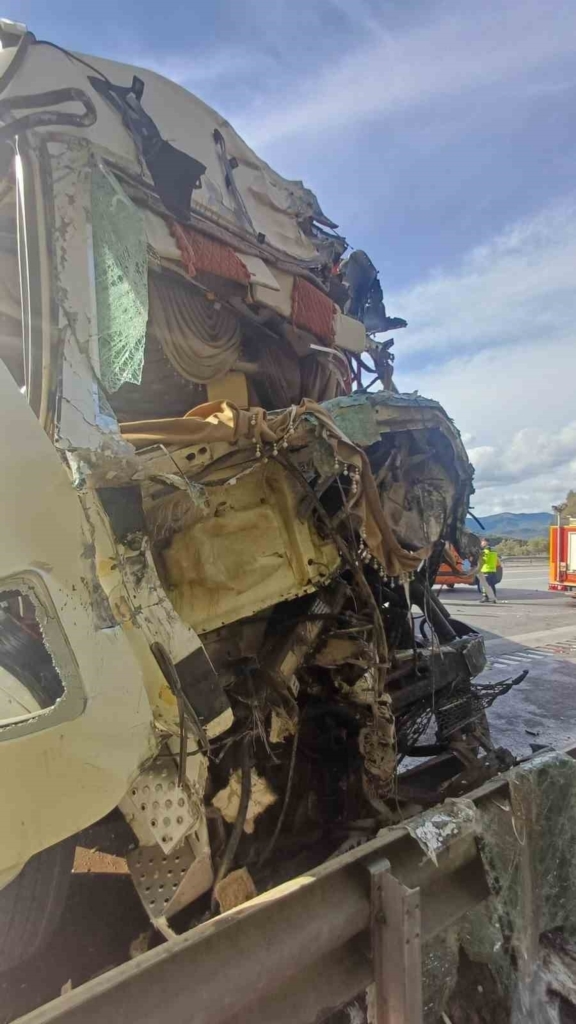 aydinda trafik kazasi 1 yarali 246b25a9b694