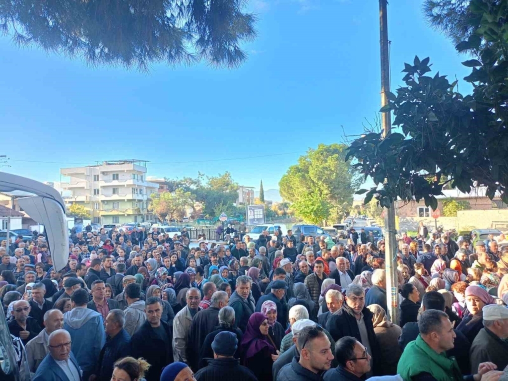 cineli umreciler kutsal topraklara ugurlandi 11e7da71bde3