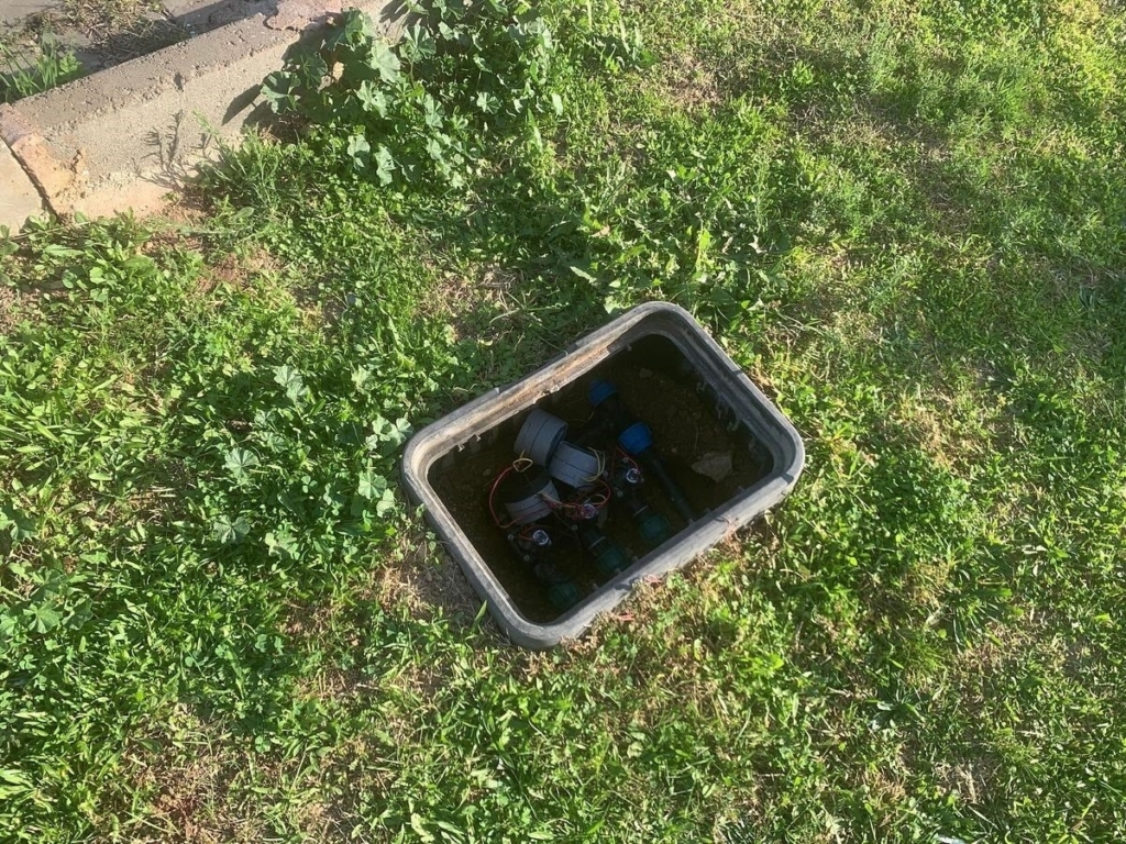 cocuklarin oyun alani tahrip edildi zemin kaplamalari atese verildi bede13af7e66
