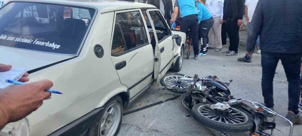 hatali sollama kaza getirdi 2 yarali fd8b37effccb