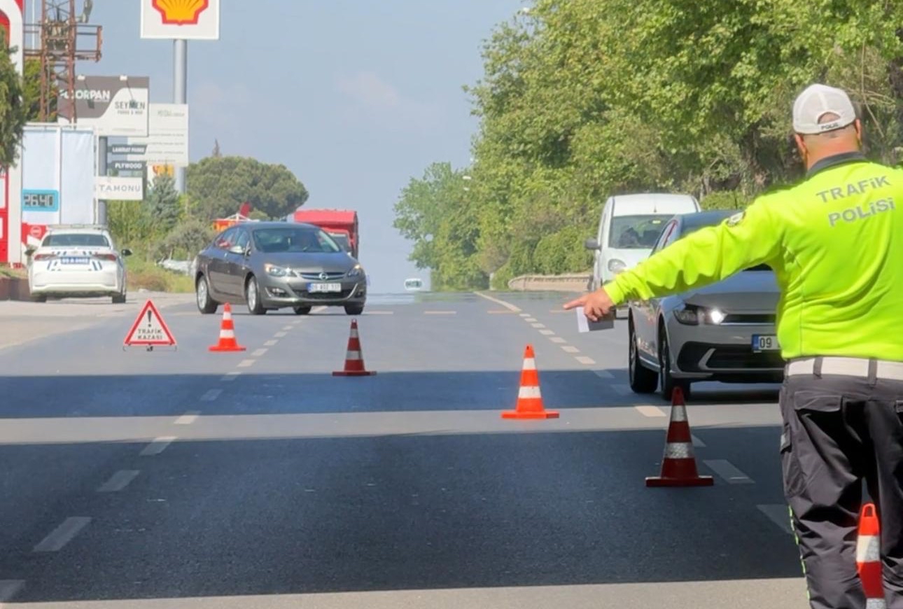 Aydın’da Trafik Polisleri de 12-36 Çalışma Sistemine Geçiyor