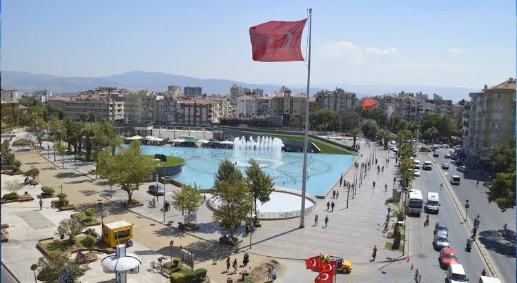 Aydın’da siyasi parti il başkan istifa etti