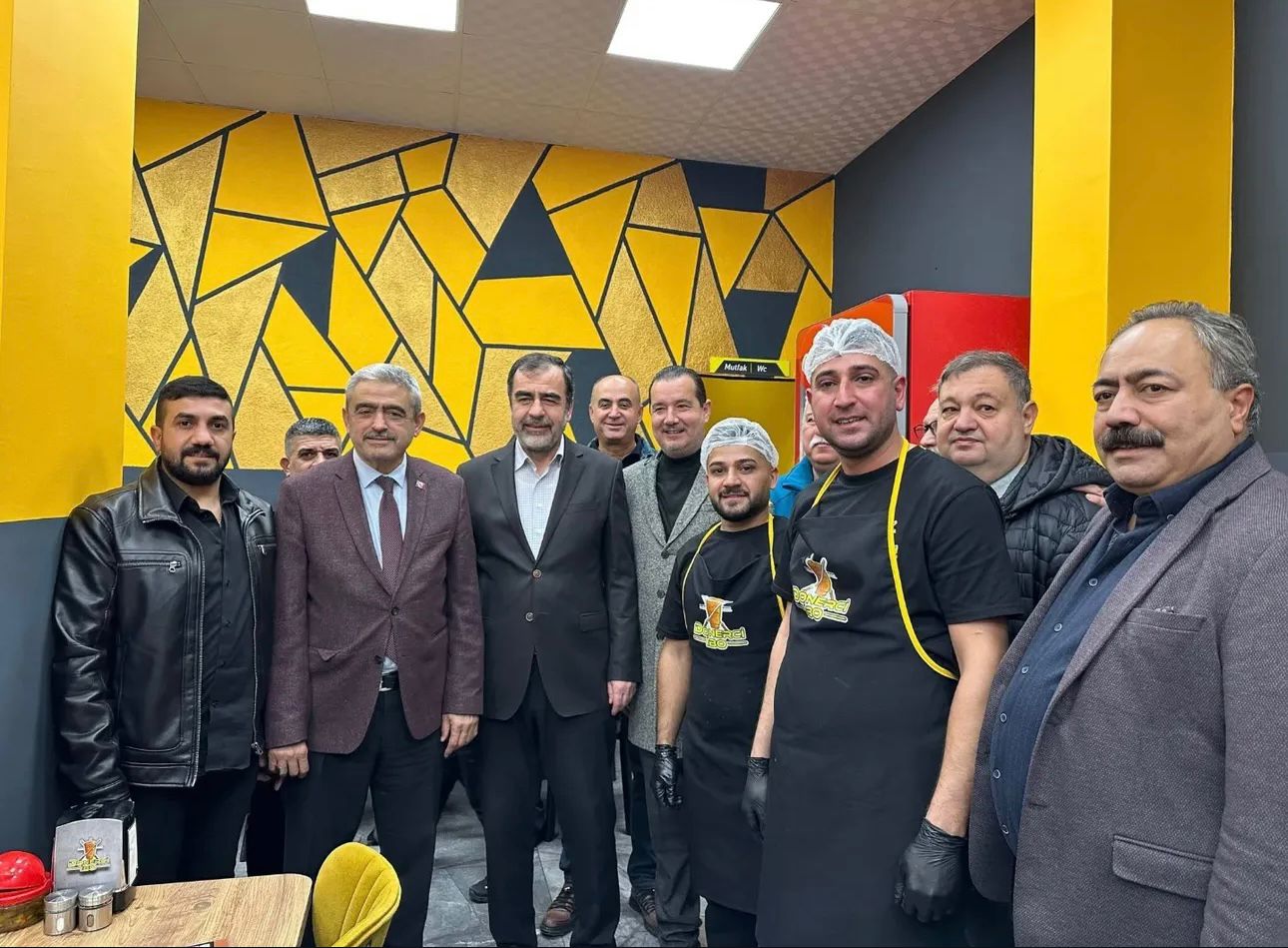 Dönerci İbo Efeler’de Yeni Şubesini Açtı